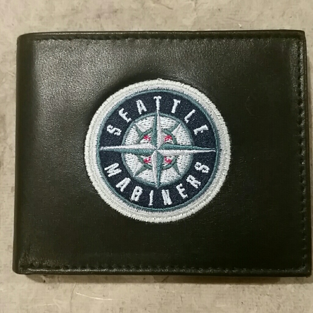 Men's leather wallet
